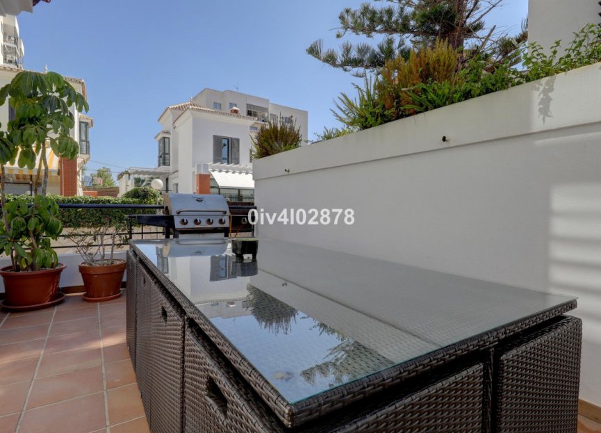 Resale - House - Detached Villa - Benalmádena - Benalmadena Costa