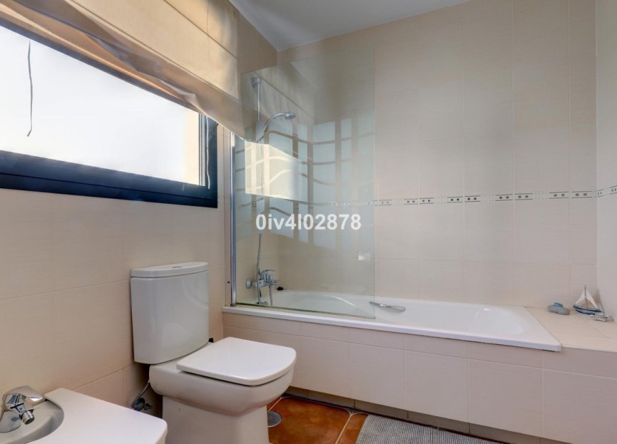 Resale - House - Detached Villa - Benalmádena - Benalmadena Costa