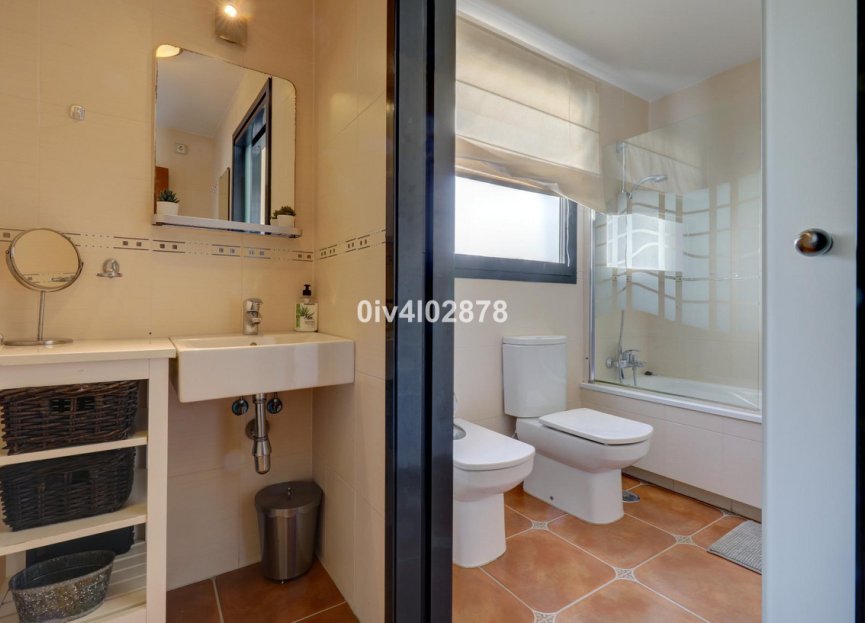 Resale - House - Detached Villa - Benalmádena - Benalmadena Costa