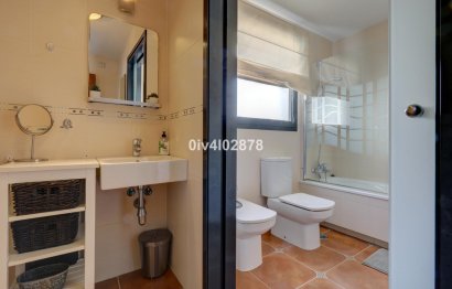Resale - House - Detached Villa - Benalmádena - Benalmadena Costa