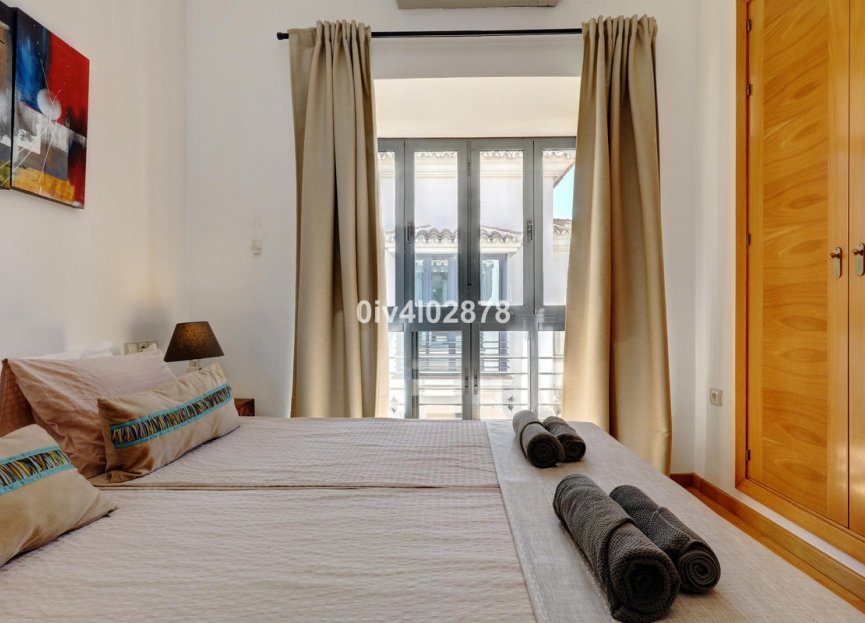 Resale - House - Detached Villa - Benalmádena - Benalmadena Costa