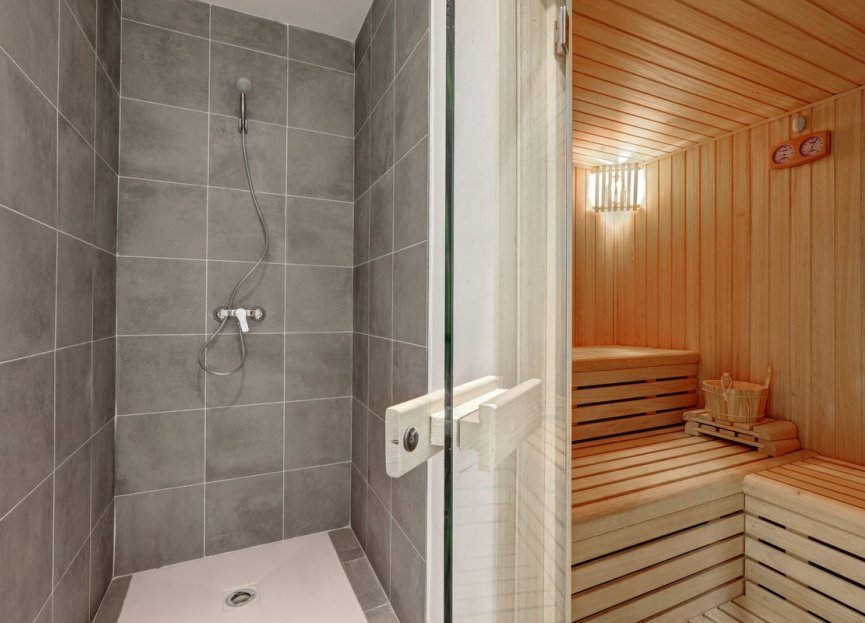 Resale - Apartment - Middle Floor Apartment - Fuengirola - Fuengirola Centro