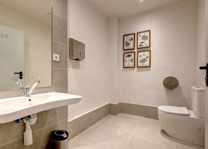 Resale - Apartment - Middle Floor Apartment - Fuengirola - Fuengirola Centro