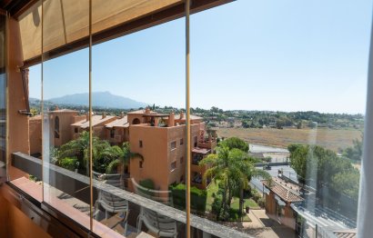 Resale - Apartment - Middle Floor Apartment - Benahavís - Benahavís Centro