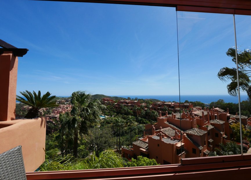 Resale - Apartment - Penthouse - Marbella - La Mairena