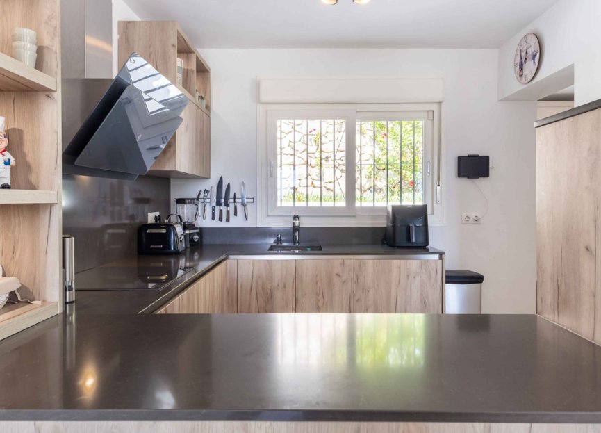 Resale - House - Detached Villa - Fuengirola - Torreblanca