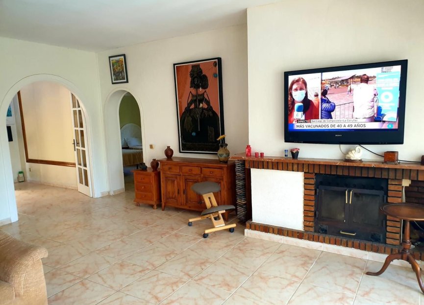 Resale - House - Detached Villa - Marbella - Marbesa